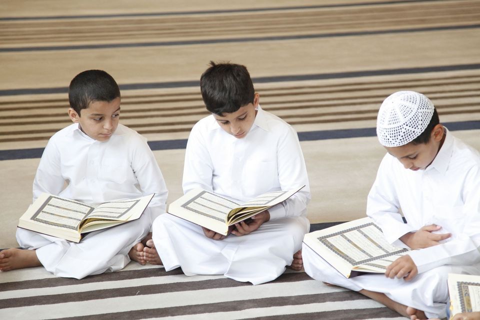 Adab Membaca Al-Quran